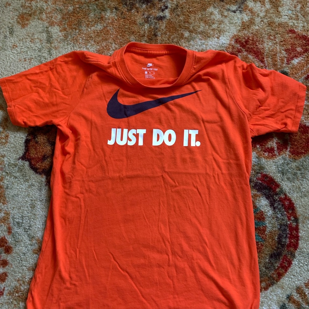 Boys XL t-shirt